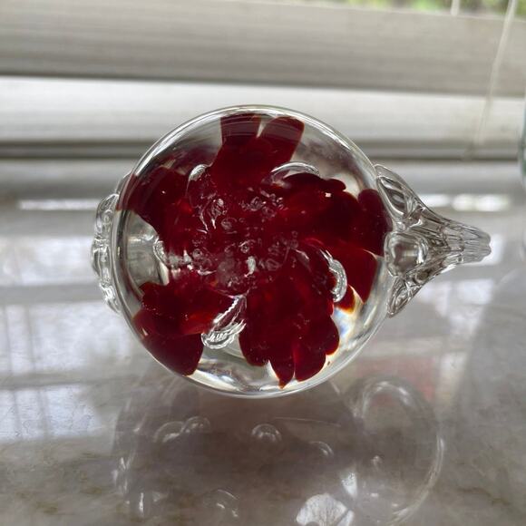 St. Clair blown glass teapot with flowers paperweight - Picture 6 of 8